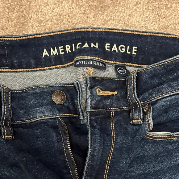 American Eagle Outfitters Dark Indigo High Rise Skinny Kick. Size 4. - Picture 2 of 6